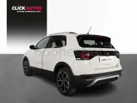 Usado VW T-Cross Sportline 110 CV (80 kW) 2023 Gris / plata SUV