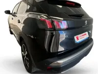 Usado Peugeot 3008 GT 130 CV (95 kW) 2023 Negro SUV