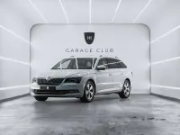 Usado Skoda Superb Ambition 150 CV (110 kW) 2016 Blanco Familiar