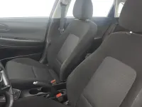 Usado Hyundai i20 101 CV (74 kW) 2022 Gris Utilitario
