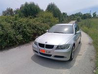 Usado BMW 318 143 CV (105 kW) 2006 Gris / plata Familiar