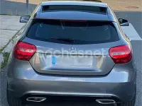 Usado Mercedes A180 109 CV (80 kW) 2016 Gris / plata Berlina