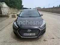 Usado Hyundai i40 Style 141 CV (103 kW) 2017 Marrón Familiar