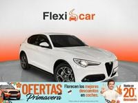 Usado Alfa Romeo Stelvio Sprint 160 CV (117 kW) 2022 Blanco SUV