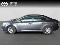 Usado Toyota Avensis Advance 124 CV (91 kW) 2011 Gris / plata Berlina