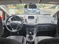 Usado Ford Fiesta Trend 100 CV (73 kW) 2016 Rojo Berlina
