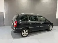 Usado Opel Zafira Elegance 100 CV (73 kW) 2004 Negro Monovolumen