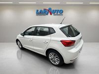 Usado Seat Ibiza Style 95 CV (69 kW) 2019 Blanco Berlina