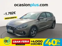 Usado Hyundai i30 120 CV (88 kW) 2021 Marrón Utilitario