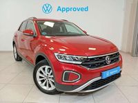 Usado VW T-Roc Life 110 CV (80 kW) 2024 Rojo SUV
