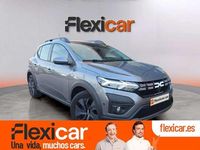 Usado Dacia Sandero Expression 101 CV (74 kW) 2024 Gris Utilitario