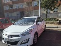 Usado Hyundai i30 110 CV (80 kW) 2012 Blanco Berlina
