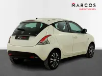 Usado Lancia Ypsilon 69 CV (50 kW) 2014 Utilitario