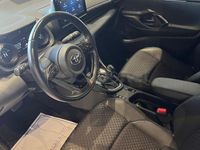 Usado Toyota Yaris Hybrid Plus 116 CV (85 kW) 2022 Blanco Berlina