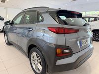 Usado Hyundai Kona 115 CV (84 kW) 2019 Gris / plata SUV