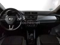 Usado Skoda Fabia 90 CV (66 kW) 2017 Rojo Berlina