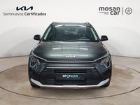 Usado Kia Niro 129 CV (94 kW) 2024 Gris / plata SUV