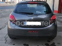 Usado Peugeot 208 Signature Sky 82 CV (60 kW) 2019 Gris / plata Utilitario
