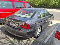 Usado BMW 320 163 CV (119 kW) 2005 Gris / plata Berlina