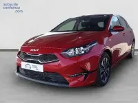 Nuevo Kia Ceed 100 CV (73 kW) 2025 Rojo Utilitario