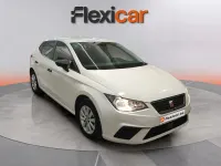 Usado Seat Ibiza Style Plus 80 CV (58 kW) 2019 Blanco Utilitario