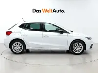 Usado Seat Ibiza FR 115 CV (84 kW) 2025 Blanco Utilitario