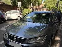 Usado Seat Leon ST Style 110 CV (80 kW) 2018 Gris / plata Familiar