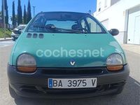 Usado Renault Twingo 54 CV (39 kW) 1995 Verde Utilitario