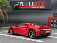 Begagnad Ferrari F8 721 HK (530 kW) 2020 Röd Sportkupé