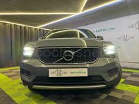 Usado Volvo XC40 Momentum 150 CV (110 kW) 2021 Azul SUV
