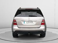 Usado Mercedes ML280 190 CV (139 kW) 2006 Gris SUV
