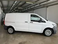 Usado Mercedes Vito 136 CV (100 kW) 2024 Blanco Van
