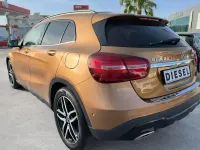 Usado Mercedes GLA220 177 CV (130 kW) 2018 Naranja SUV