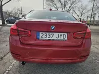 Usado BMW 318 Comfort Edition 150 CV (110 kW) 2017 Rojo Berlina
