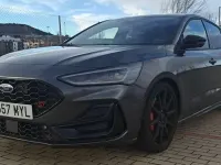 Käytetty Ford Focus ST 280 HP (205 kW) 2025 Harmaa Sedan