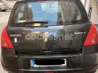 Usado Suzuki Swift GL 92 CV (67 kW) 2006 Negro Utilitario