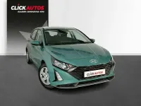 Usado Hyundai i20 84 CV (61 kW) 2024 Verde Utilitario