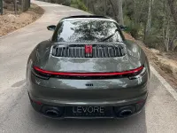 Usado Porsche 911 385 CV (283 kW) 2023 Verde Coupe