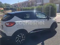 Usado Renault Captur Zen 90 CV (66 kW) 2014 Blanco SUV