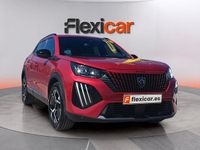 Usado Peugeot 2008 Active 100 CV (73 kW) 2023 Rojo SUV
