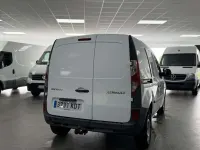 Usado Renault Kangoo 90 CV (66 kW) 2019 Blanco Monovolumen