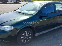 Usado Opel Astra Club 68 CV (50 kW) 1999 Verde Berlina