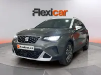 Usado Seat Arona FR 116 CV (85 kW) 2025 Gris SUV