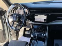 Begagnad Audi Q8 286 HK (210 kW) 2022 Grå SUV