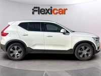 Usado Volvo XC40 Momentum 150 CV (110 kW) 2019 Blanco SUV