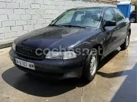 Usado Audi A4 125 CV (91 kW) 1998 Azul Berlina