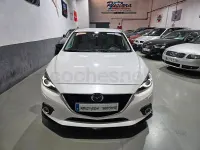 Usado Mazda 3 Luxury 150 CV (110 kW) 2014 Blanco Berlina