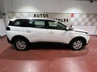 Usado Peugeot 5008 Allure 130 CV (95 kW) 2017 Blanco SUV