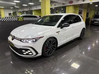 Usado VW Golf VIII GTI 245 CV (180 kW) 2021 Blanco Berlina