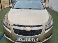 Usado Chevrolet Cruze LT 150 CV (110 kW) 2010 Beige Berlina